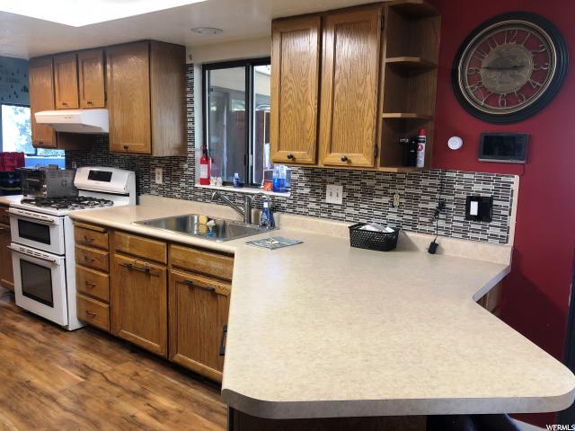 1068 W 75 S, Clearfield, UT 84015 — photo 3