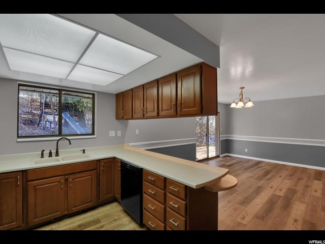 1394 E Lakeview Dr, Bountiful, UT 84010 — photo 12