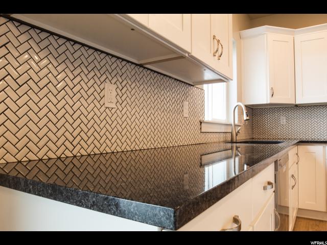 504 S 400 E, Hyrum, UT 84319 — photo 5