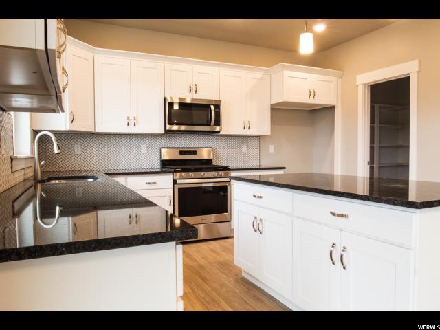 504 S 400 E, Hyrum, UT 84319 — photo 6