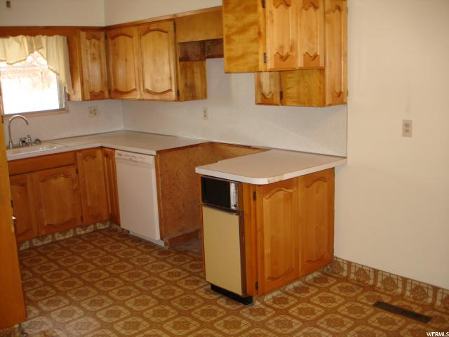 131 N 100 W, Hyrum, UT 84319 — photo 5