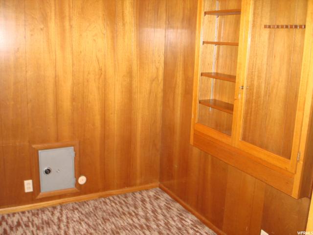 131 N 100 W, Hyrum, UT 84319 — photo 8