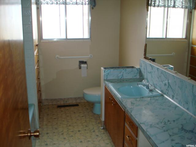 131 N 100 W, Hyrum, UT 84319 — photo 11