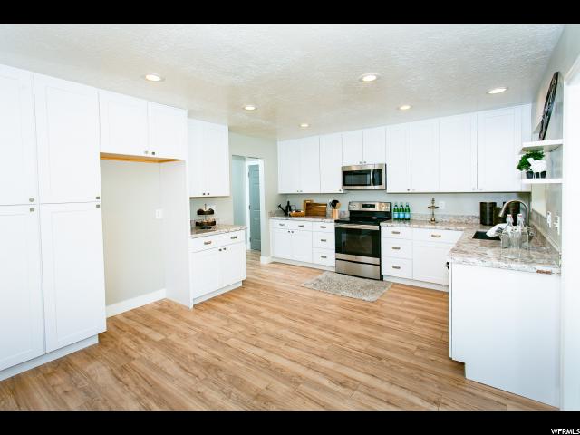 4717 W 3000 S, Taylor, UT 84401 — photo 10