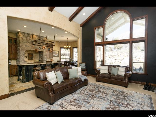 156 W 4100 N, Pleasant View, UT 84414 — photo 9