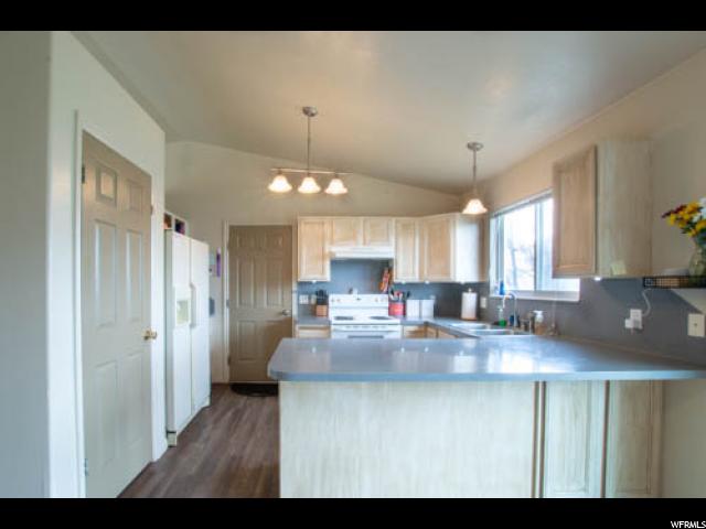 155 E Willow Ln, Garland, UT 84312 — photo 9