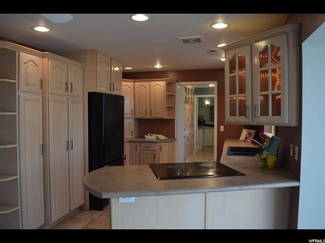 694 E 1900 S, Bountiful, UT 84010 — photo 8
