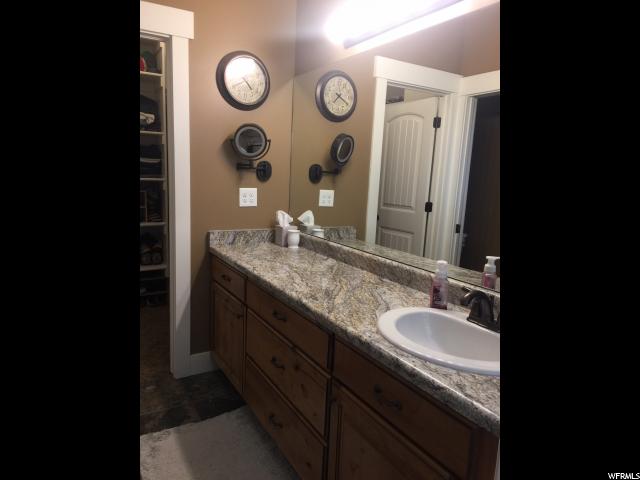 2139 Heritage Dr, Farr West, UT 84404 — photo 12