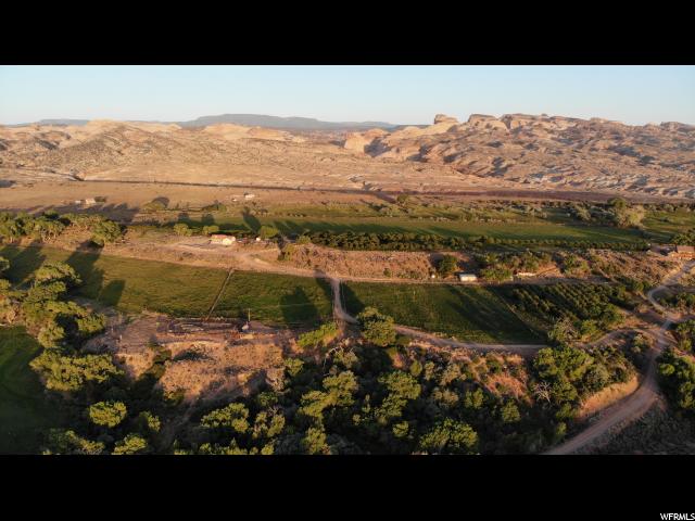 4551 S 600 E, Torrey, UT 84775 — photo 2