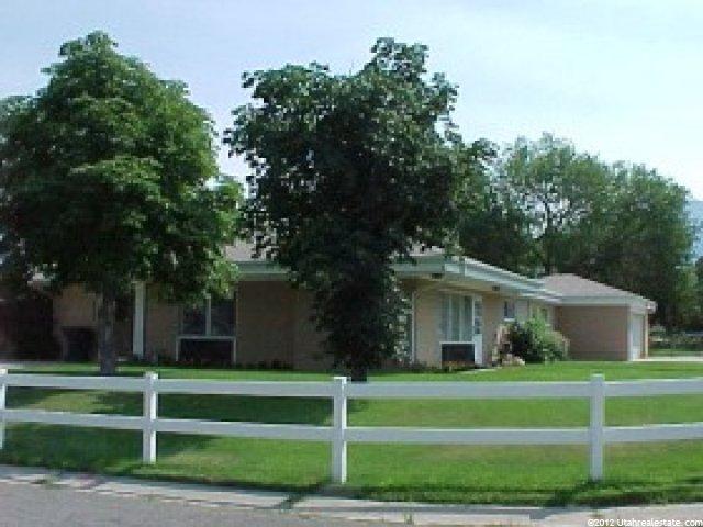 8535 S 1430 E, Sandy, UT 84093 — photo 2
