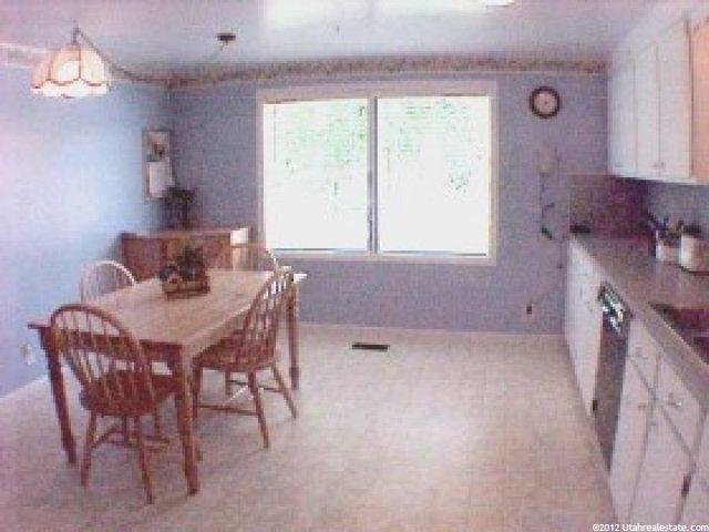 8535 S 1430 E, Sandy, UT 84093 — photo 7