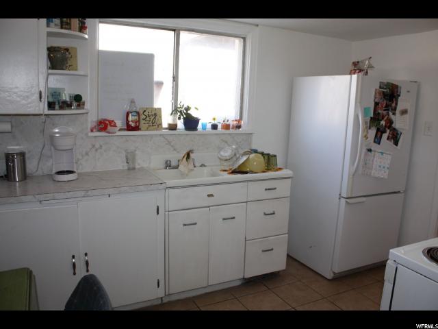 825 N 100 E, Price, UT 84501 — photo 10