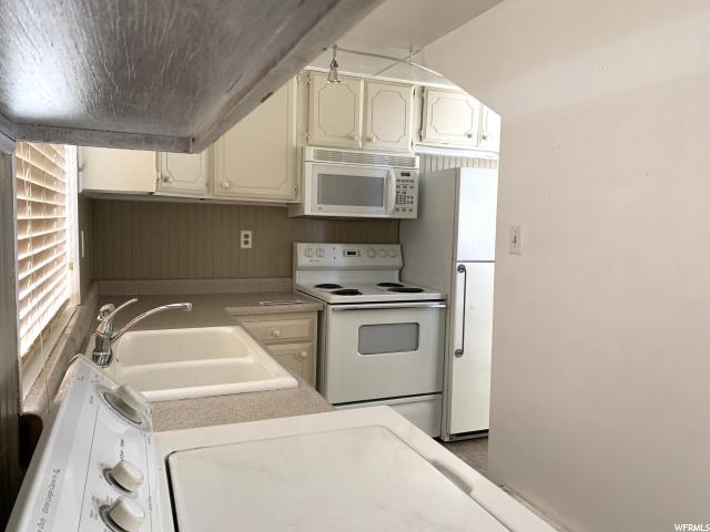 284 N 3rd St E, Tooele, UT 84074 — photo 7