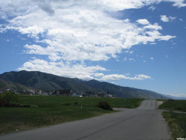 225 N 900 E #1, Hyde Park, UT 84318 — photo 8