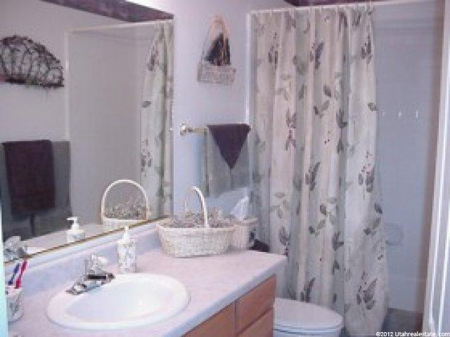 22 S Lakeside Dr, Garden City, UT 84028 — photo 5