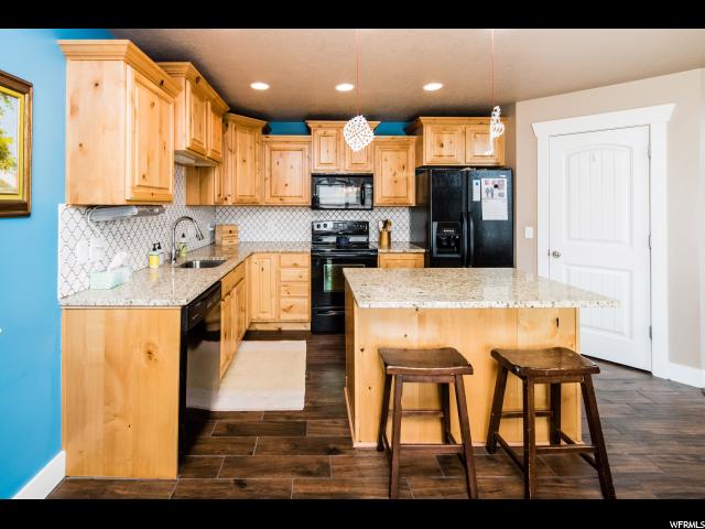 382 S 1285 E, Hyrum, UT 84319 — photo 11