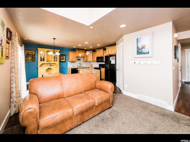 382 S 1285 E, Hyrum, UT 84319 — photo 12