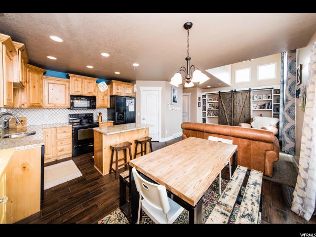 382 S 1285 E, Hyrum, UT 84319 — photo 2