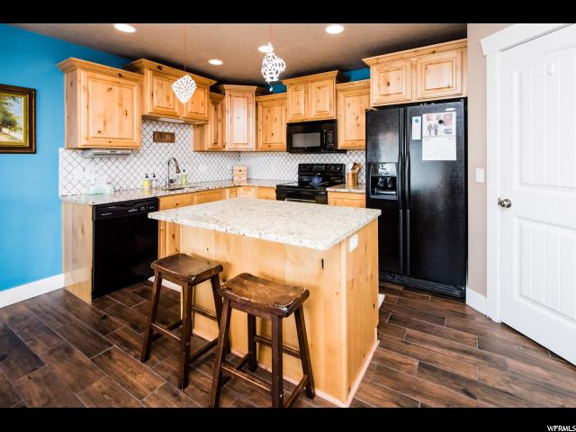 382 S 1285 E, Hyrum, UT 84319 — photo 4