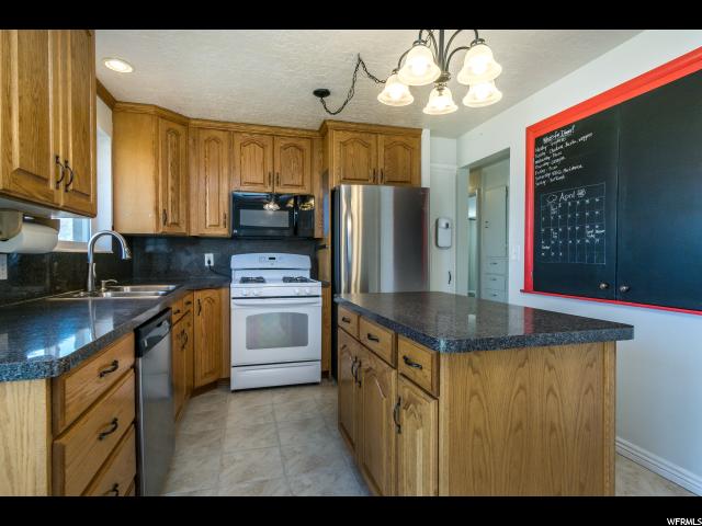 1101 N 300 W, Sunset, UT 84015 — photo 8