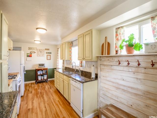 520 E 300 S, Clearfield, UT 84015 — photo 7