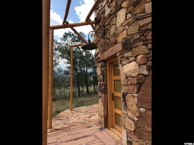 402 W Main St, Torrey, UT 84775 — photo 10