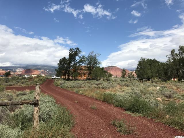 402 W Main St, Torrey, UT 84775 — photo 2