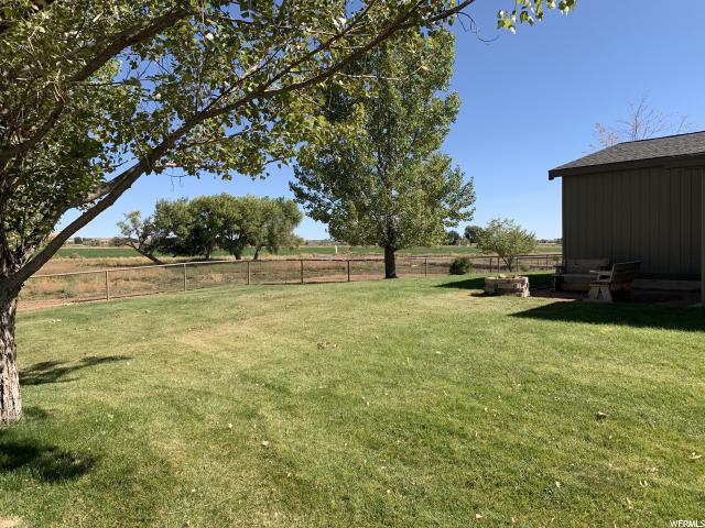 5711 N 9500 E, Lapoint, UT 84039 — photo 12