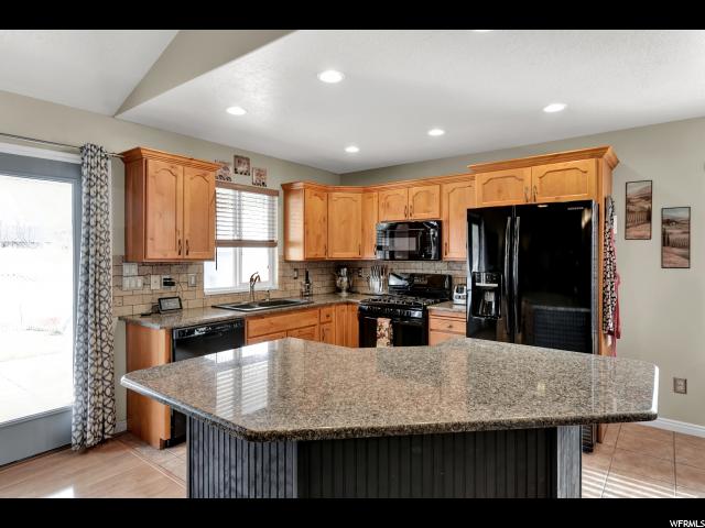 1152 W 2275 S, Syracuse, UT 84075 — photo 8