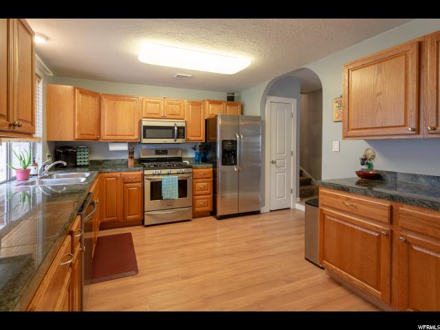 2989 E 1070 N, Layton, UT 84040 — photo 12