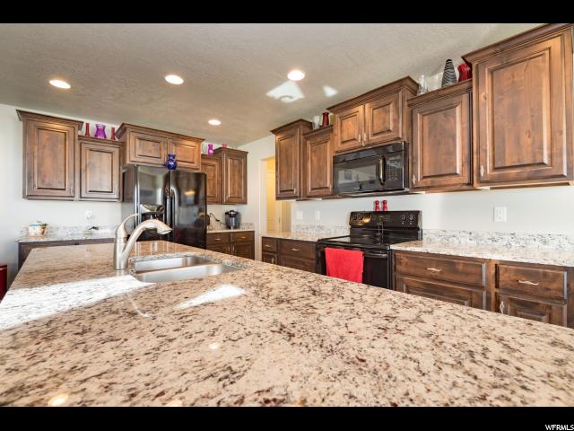 1479 W 2465 N, Clinton, UT 84015 — photo 10