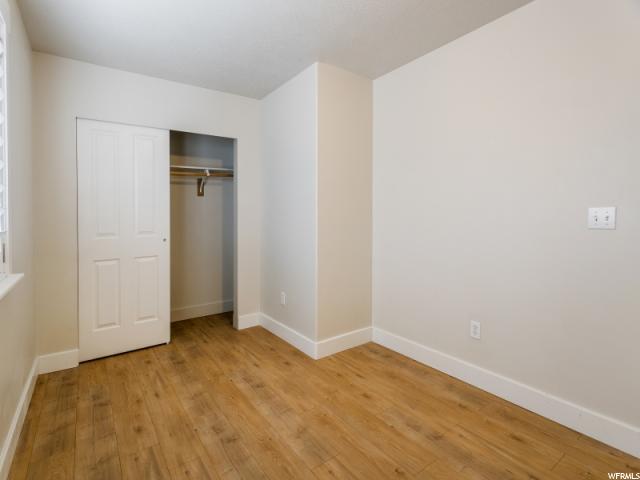 9689 S Bluffside Dr E, Sandy, UT 84092 — photo 3