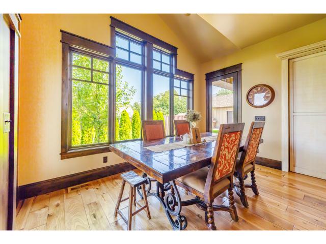 901 E Fence Post Rd, Fruit Heights, UT 84037 — photo 9
