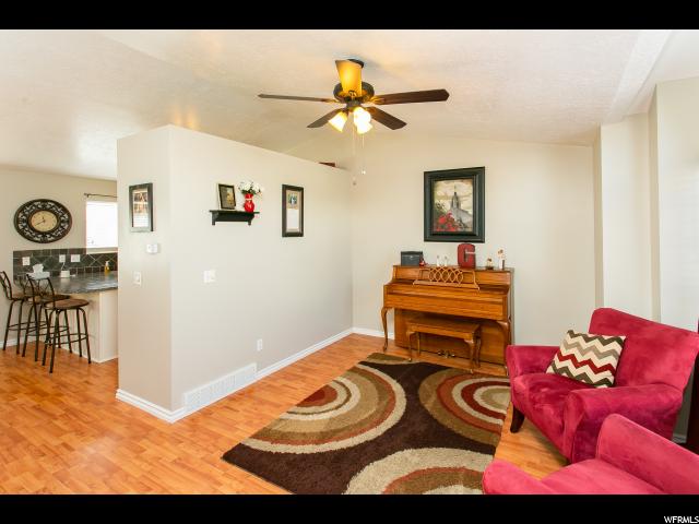 478 N 360 W, Clearfield, UT 84015 — photo 4