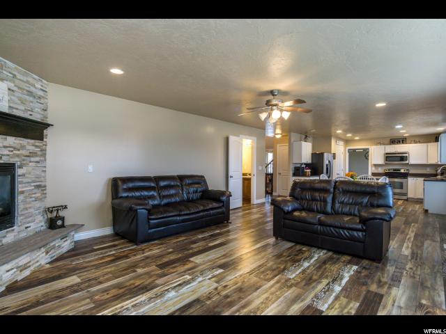 482 N 3475 W, Layton, UT 84041 — photo 7