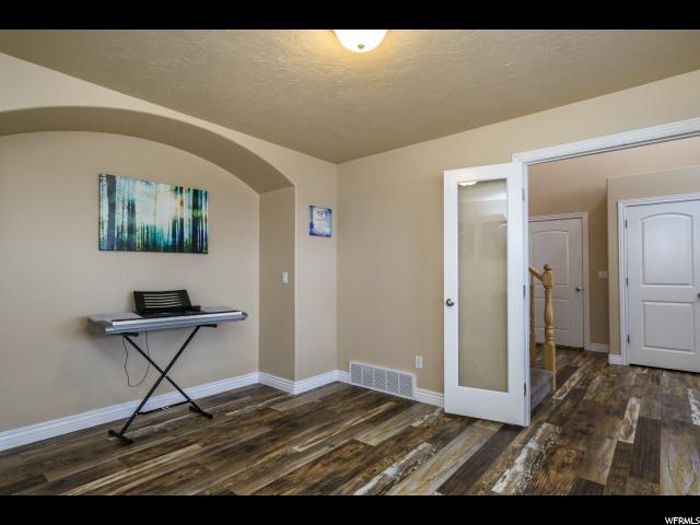 482 N 3475 W, Layton, UT 84041 — photo 4