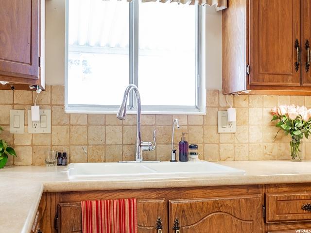139 W 3300 S, Bountiful, UT 84010 — photo 11