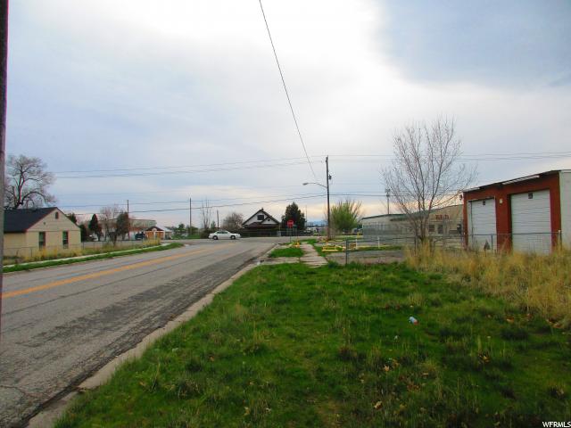 420 Canfield Dr, Ogden, UT 84404 — photo 5