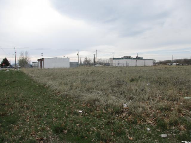 420 Canfield Dr, Ogden, UT 84404 — photo 8