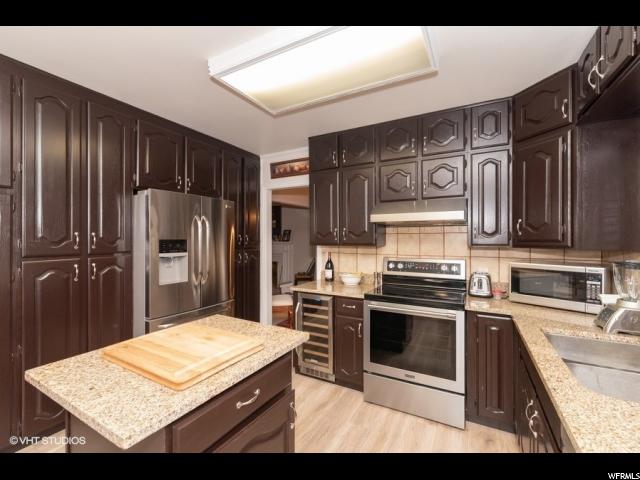 8564 S Escalante Dr E, Sandy, UT 84093 — photo 7