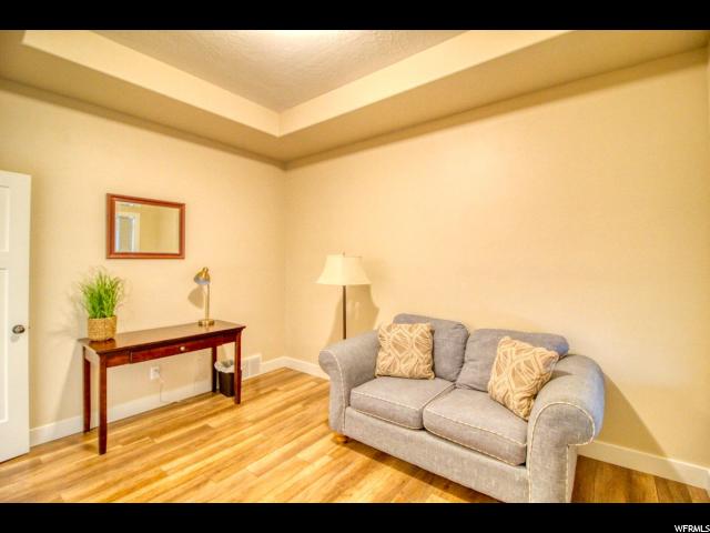 810 S 300 E, Centerville, UT 84014 — photo 9