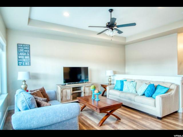 810 S 300 E, Centerville, UT 84014 — photo 11