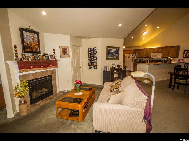 327 E 2230 N #A, North Logan, UT 84341 — photo 9
