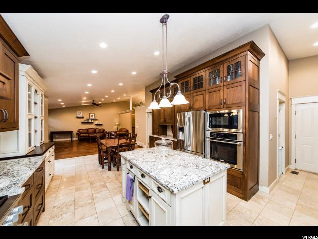 1012 S Grandview Dr E, Providence, UT 84332 — photo 5