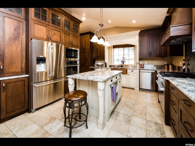 1012 S Grandview Dr E, Providence, UT 84332 — photo 3