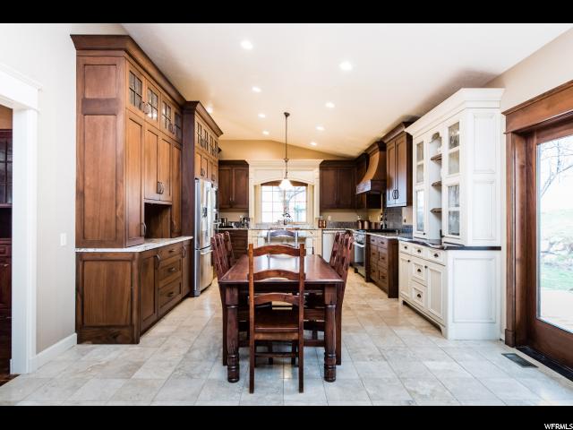 1012 S Grandview Dr E, Providence, UT 84332 — photo 4