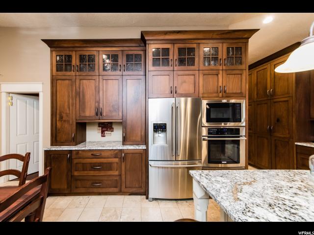 1012 S Grandview Dr E, Providence, UT 84332 — photo 8