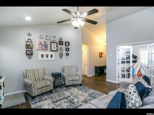 2514 N Hooded Crane Ct, Clinton, UT 84015 — photo 3
