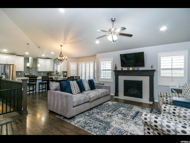 2514 N Hooded Crane Ct, Clinton, UT 84015 — photo 2