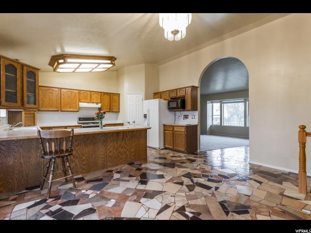 604 S 2925 W, Syracuse, UT 84075 — photo 6